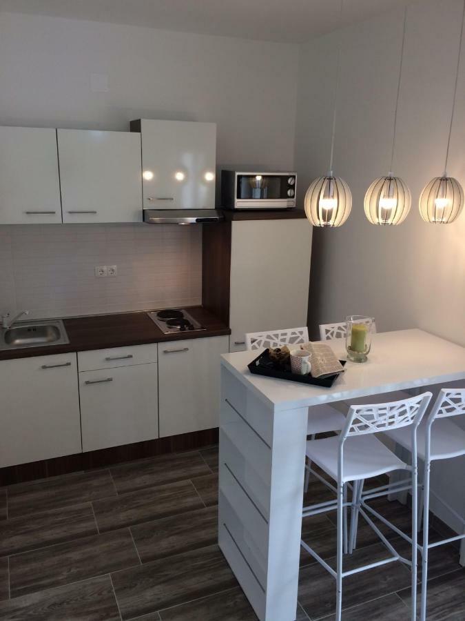 Bdm Apartment Drage Esterno foto