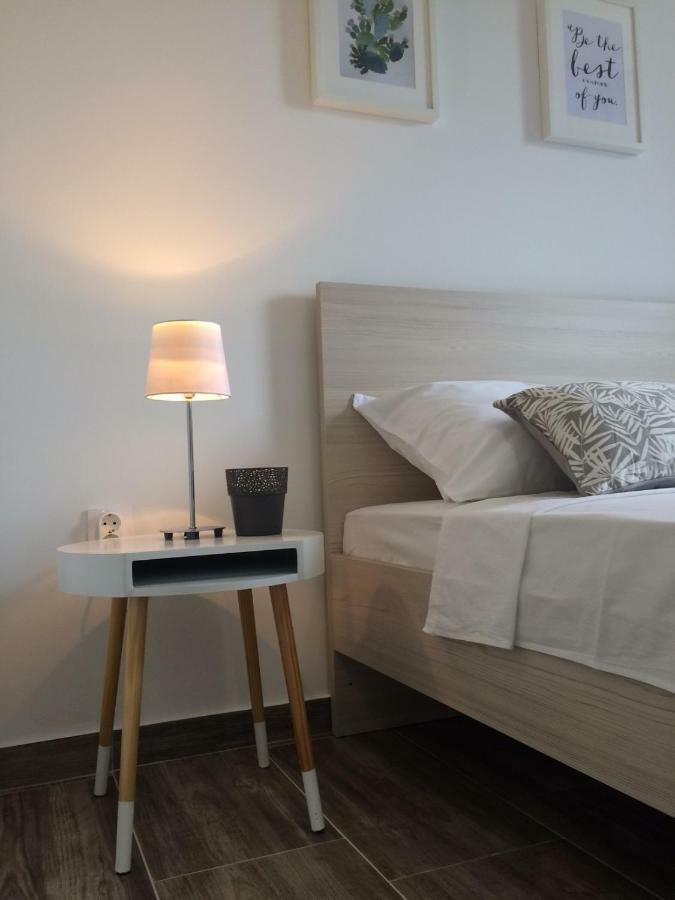 Bdm Apartment Drage Esterno foto